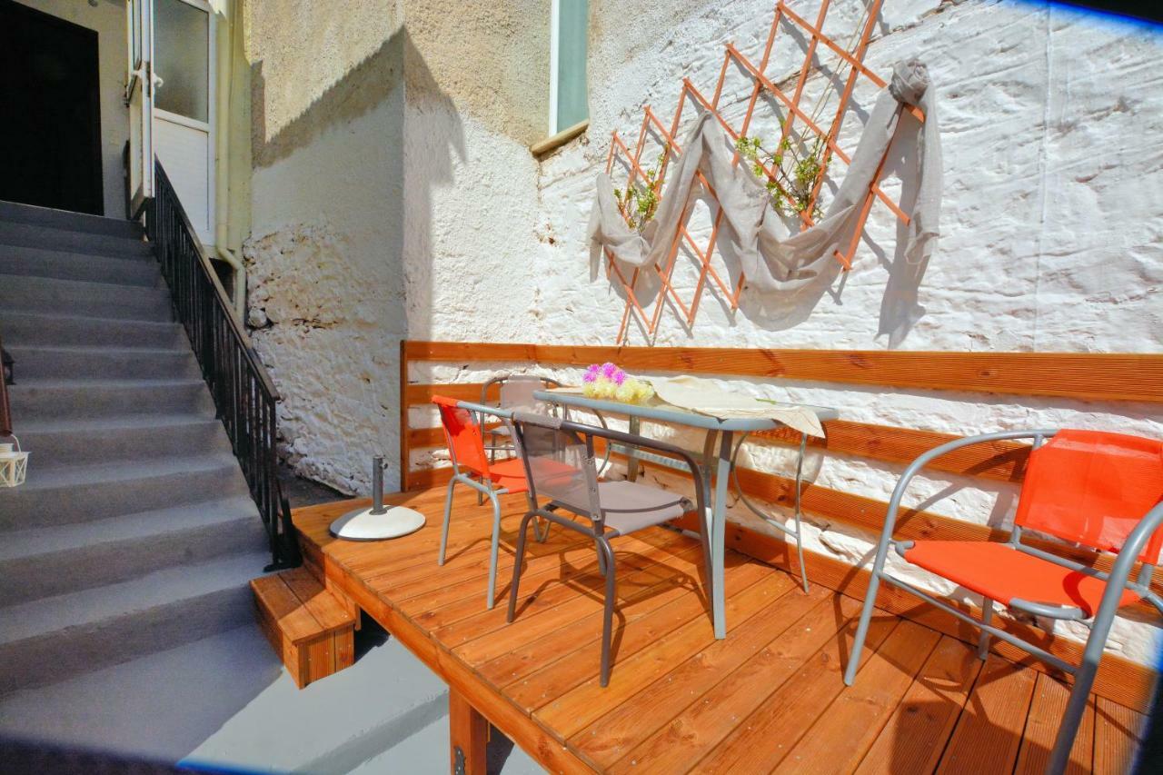Eveline House Apartment Kallirakhi Bagian luar foto